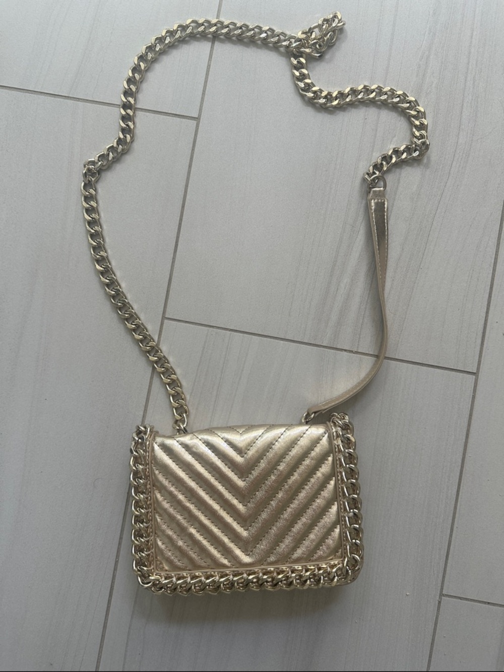 Metallic Gold Quilted Chain Shoulder Bag